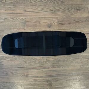 NWOT Women’s Small Black Waist Support Belt Weight Training